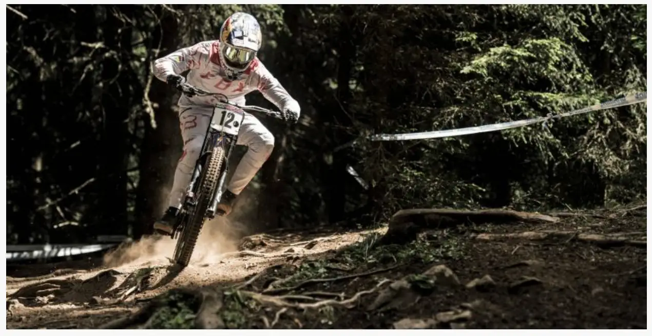 Le sportif et son préparateur mental - Le témoignage de Loïc Bruni